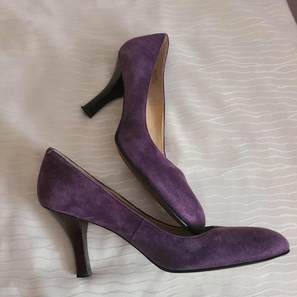 Anne Klein pumps